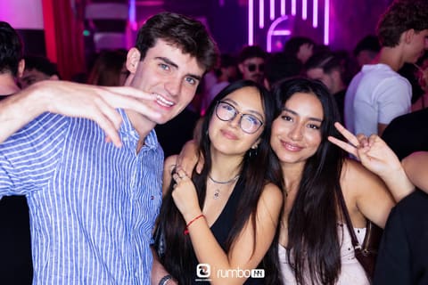 Fotos de Jueves Universitario en Rumbo 144 el 2026-10-15