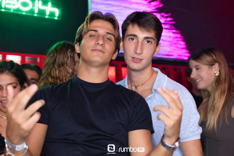 Fotos de Jueves Universitario en Rumbo 144 el 2026-10-15