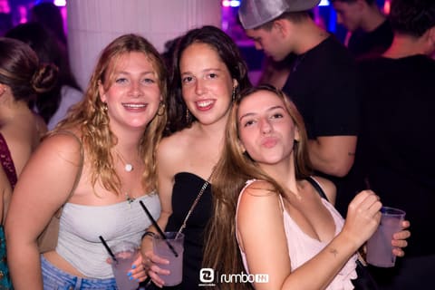 Fotos de Jueves Universitario en Rumbo 144 el 2026-10-22