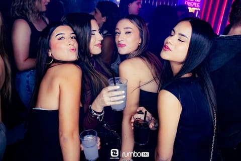 Fotos de DJ BUM BUM en Rumbo 144 el 2026-10-24