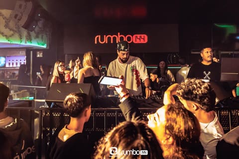 Fotos de DJ BUM BUM en Rumbo 144 el 2026-10-24