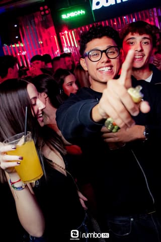 Fotos de DJ BUM BUM en Rumbo 144 el 2026-10-24