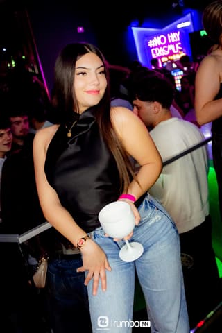 Fotos de DJ BUM BUM en Rumbo 144 el 2026-10-24