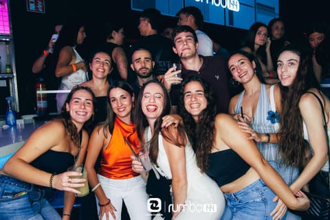 Fotos de DJ PAKO MARTINEZ en Rumbo 144 el 2026-09-26