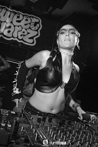 Fotos de DJ SWEET SUAREZ en Rumbo 144 el 2026-09-19