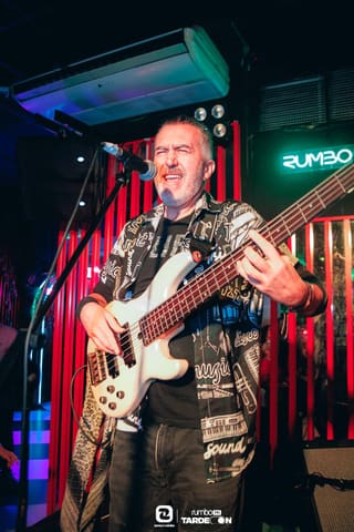 Fotos de LOS GUAPOS en Concierto en Rumbo 144 el 2026-10-24