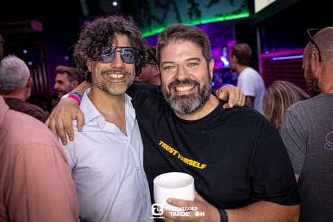 Fotos de TRIBUTO ARDE BOGOTÁ - VIVA SUECIA - IZAL en Rumbo 144 el 2026-09-19