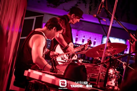 Fotos de TRIBUTO Guns&Roses by THE JUNGLE en Rumbo 144 el 2026-10-17