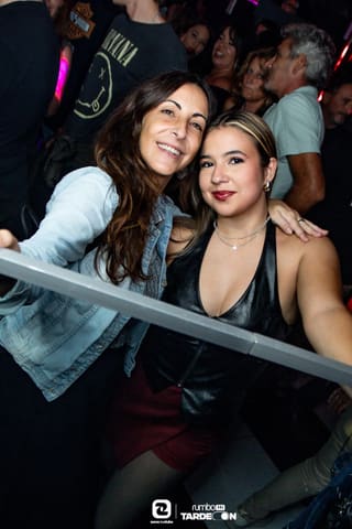 Fotos de TRIBUTO Guns&Roses by THE JUNGLE en Rumbo 144 el 2026-10-17