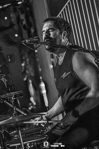 Fotos de CLEMENTINE BEACH en Concierto en Rumbo 144 el 2026-09-26