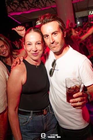 Fotos de CLEMENTINE BEACH en Concierto en Rumbo 144 el 2026-09-26