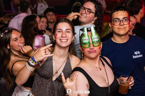 Ambiente en la pista de Rumbo 144 — Viernes Noche en València — foto 97
